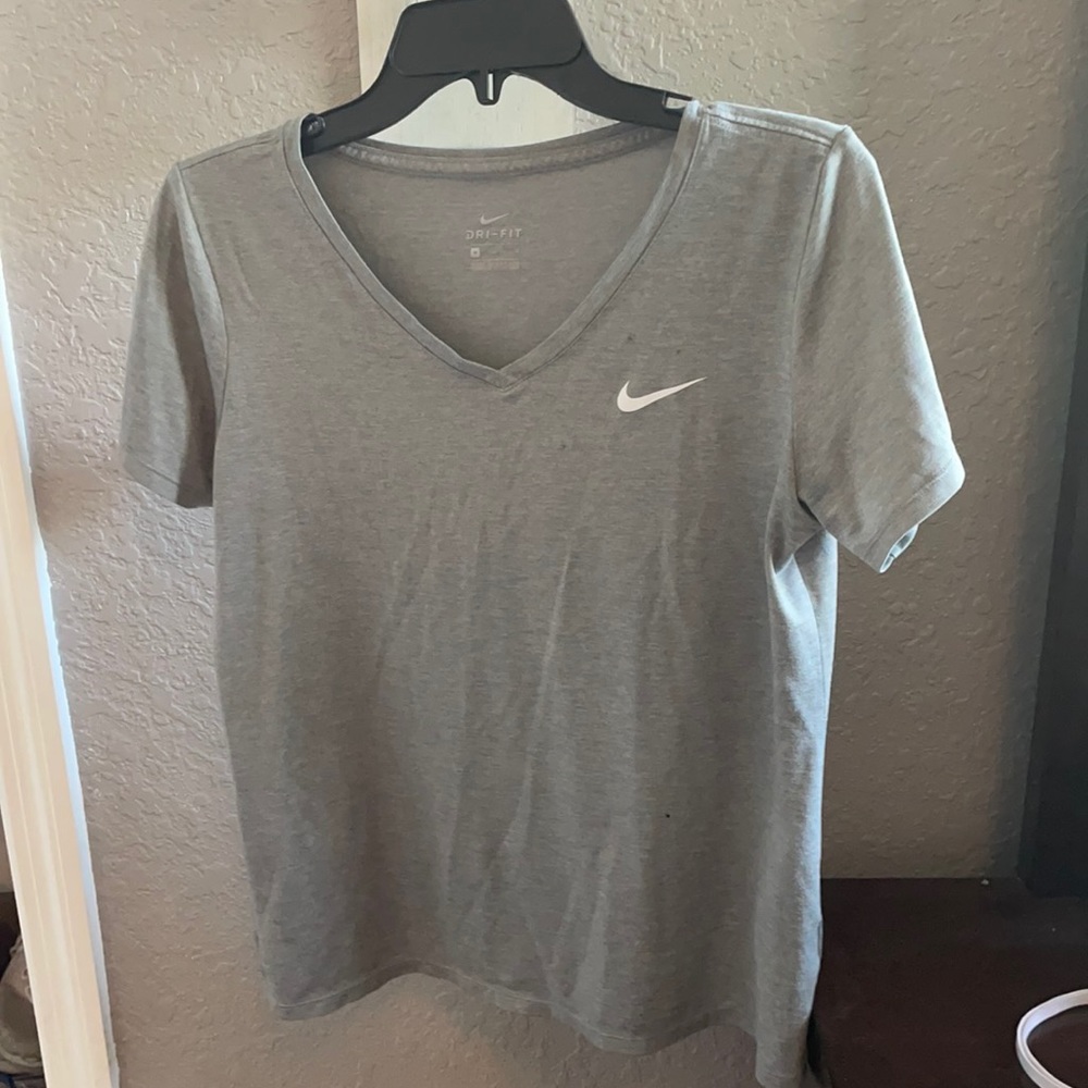 Women’s Nike Shirt